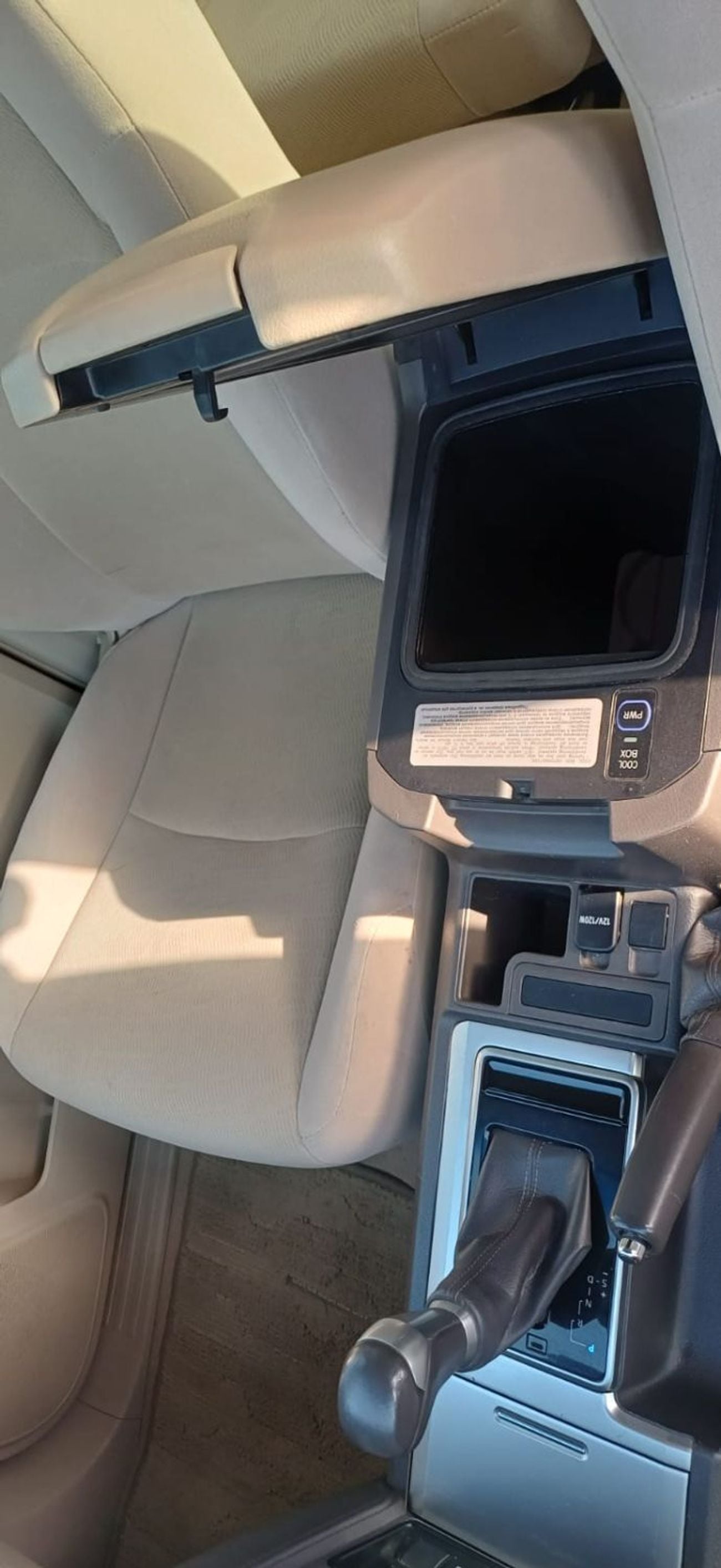 Toyota Prado USED TOYOTA PRADO TX-L COLOR WHITE MODEL 2023