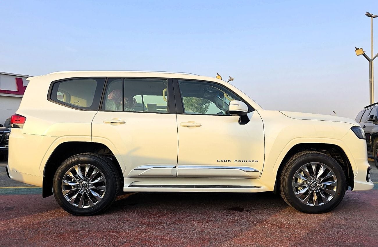 تويوتا لاند كروزر GXR Toyota Land Cruiser LC300 AERO S 4.0L A/T V6 4WD GCC White Color 2026 Model