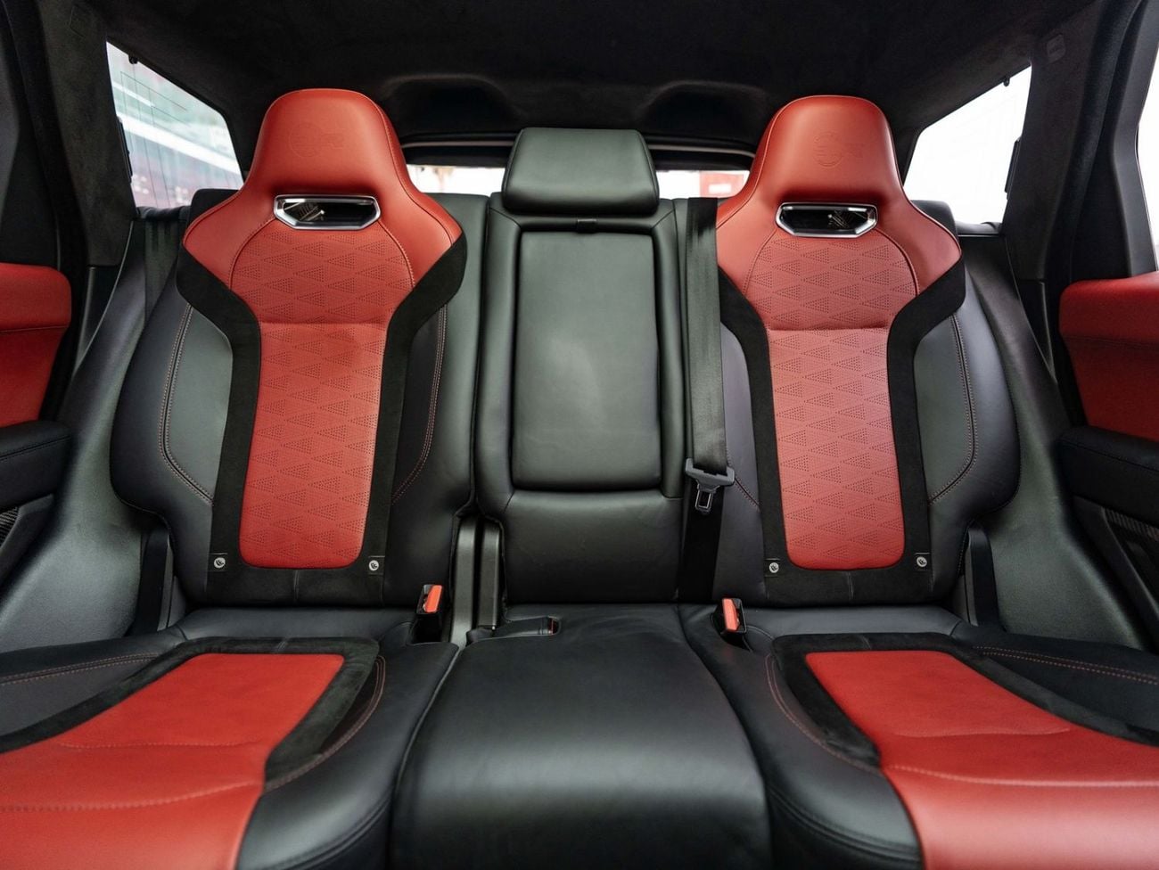 Land Rover Range Rover Sport SVR