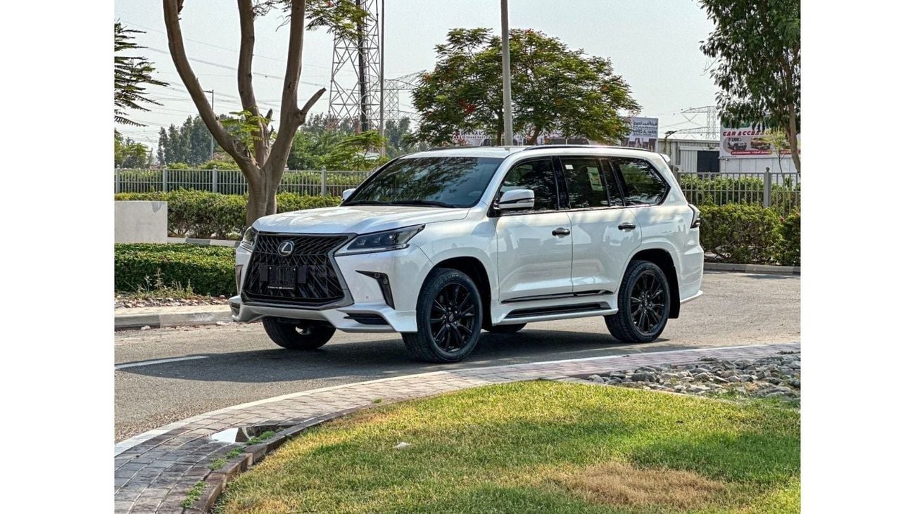 Lexus LX 570 Signature Black Edition LEXUS LX570S BLACK EDITION , 3 YEARS WARRANTY , GCC SPECIFICATION , 5dr SUV,
