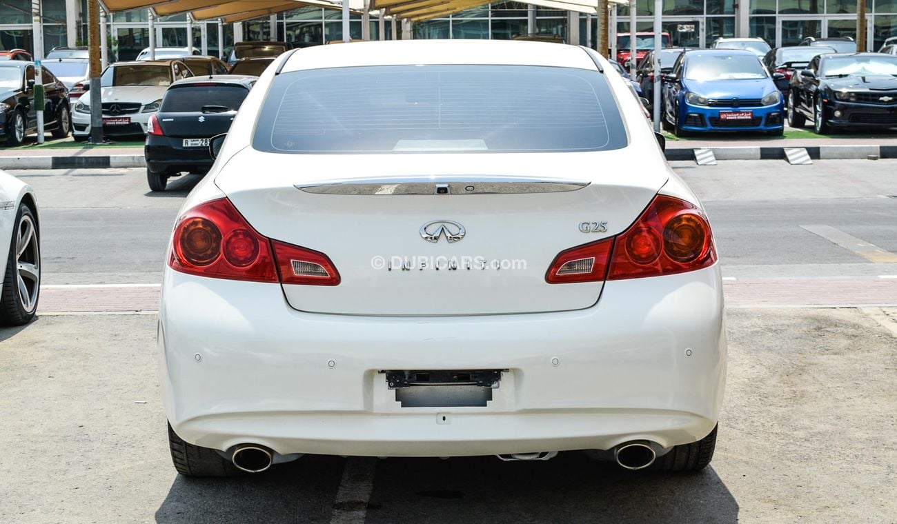 Infiniti G25