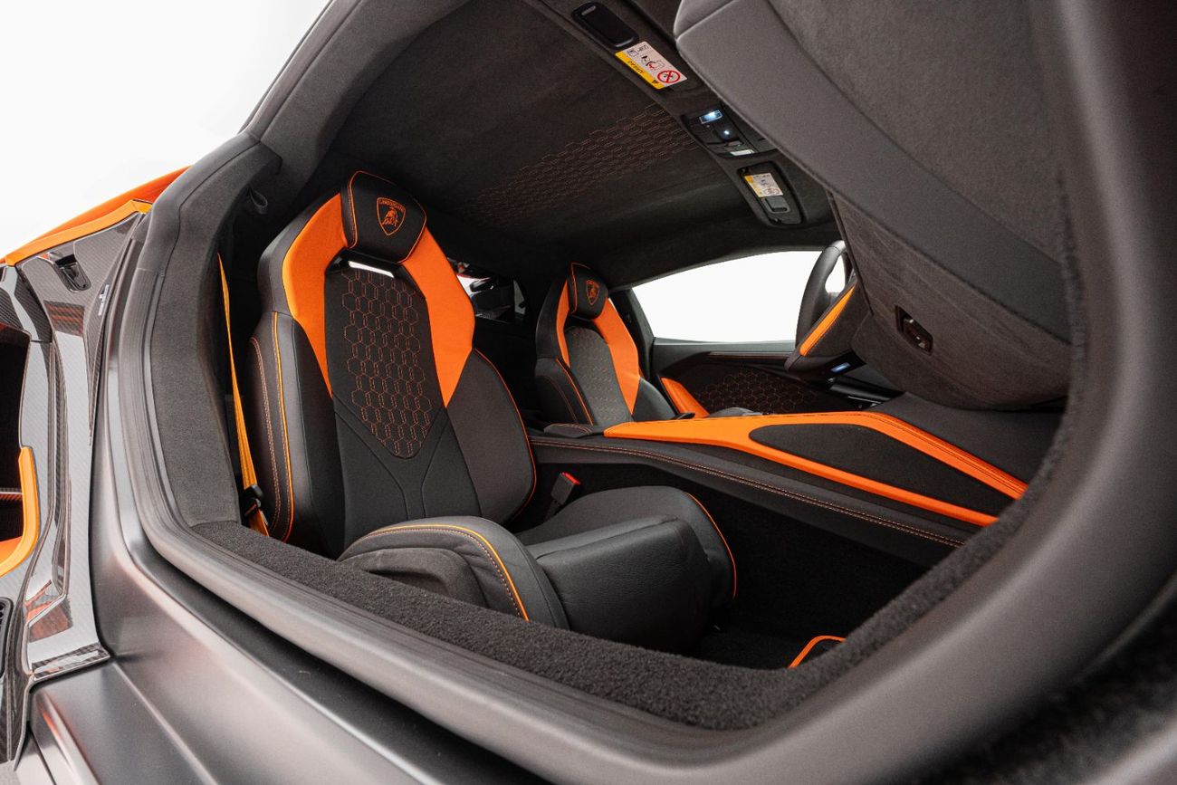 Lamborghini Revuelto Lamborghini Revuelto I Lease To Own I Brand New I Ad Personam I Warranty