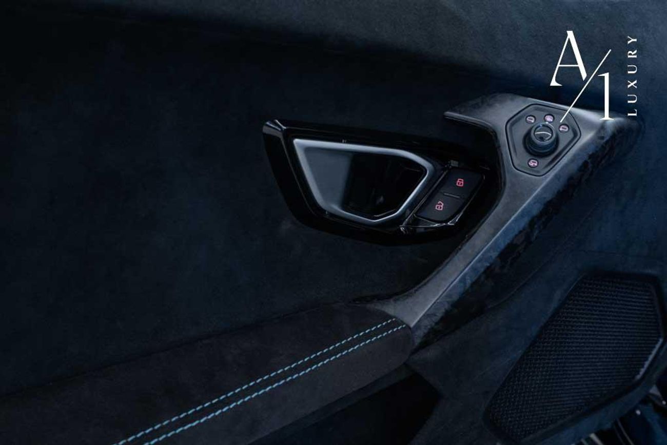 Lamborghini Huracan Performante 5.2L 2018 Lamborghini Huracan Performante, Warranty, Service History, Low Kms, GCC