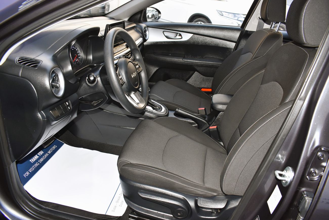 Kia Cerato AED 929 PM | 1.6L LX GCC DEALER WARRANTY