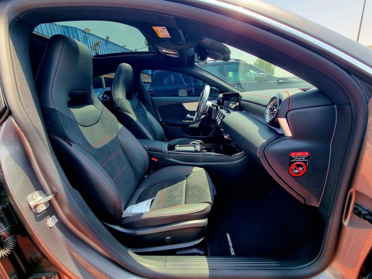 مرسيدس بنز CLA 200 AMG 5 Years Warranty 2025 GCC