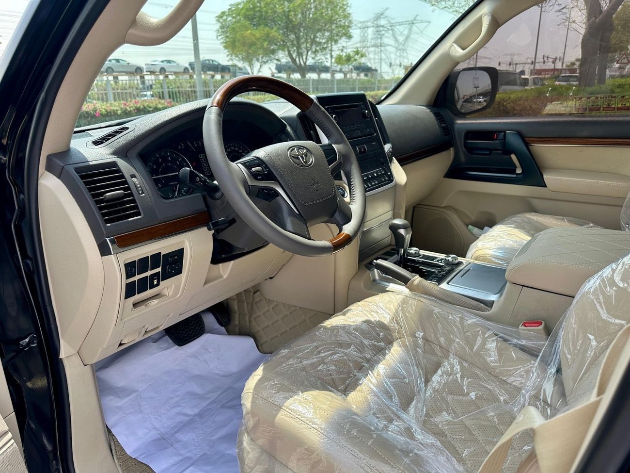 Toyota Land Cruiser EXR 2.7L