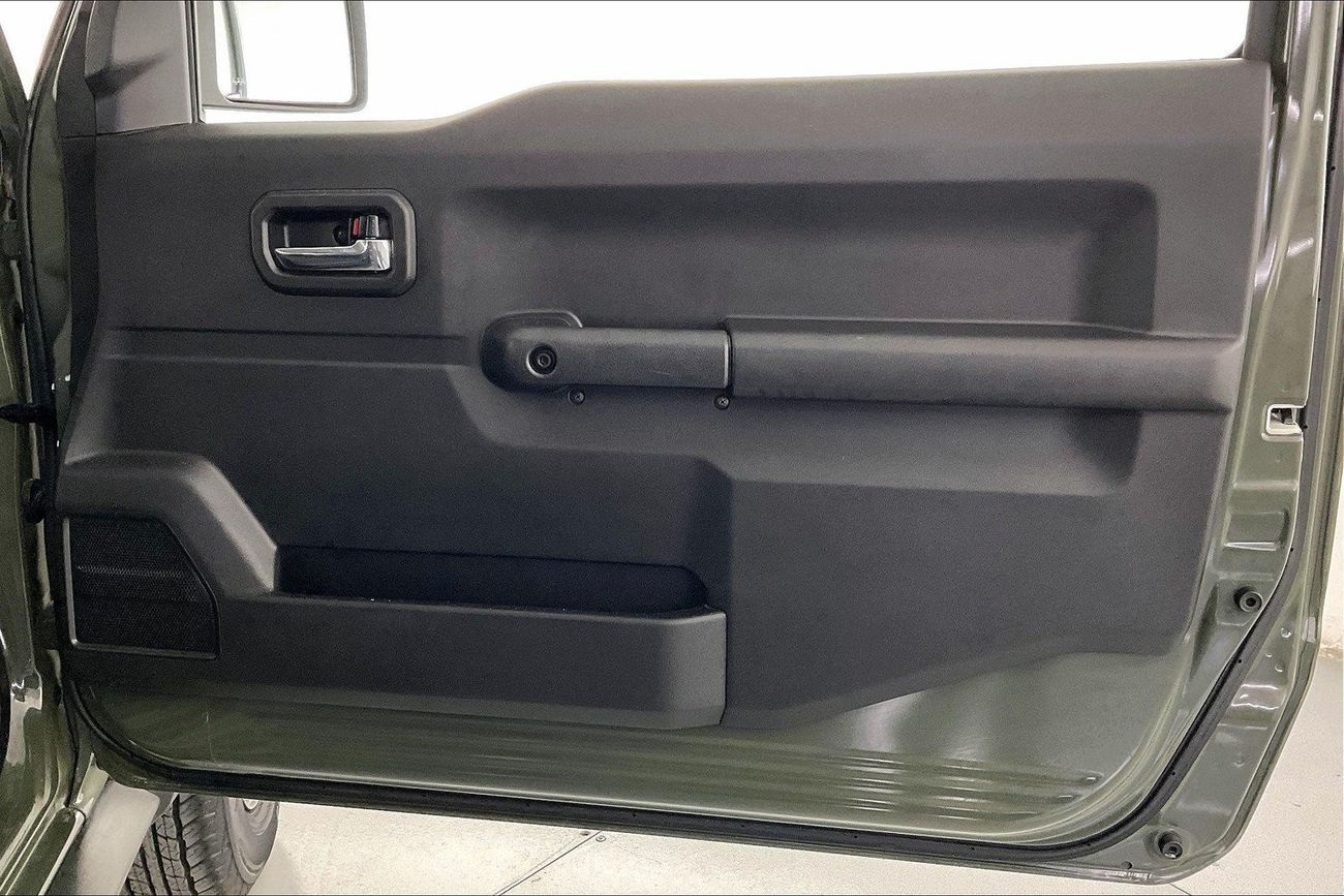 سوزوكي سويفت GLX | ضمان مجاني لمدة عام | 0 دفعة أولى