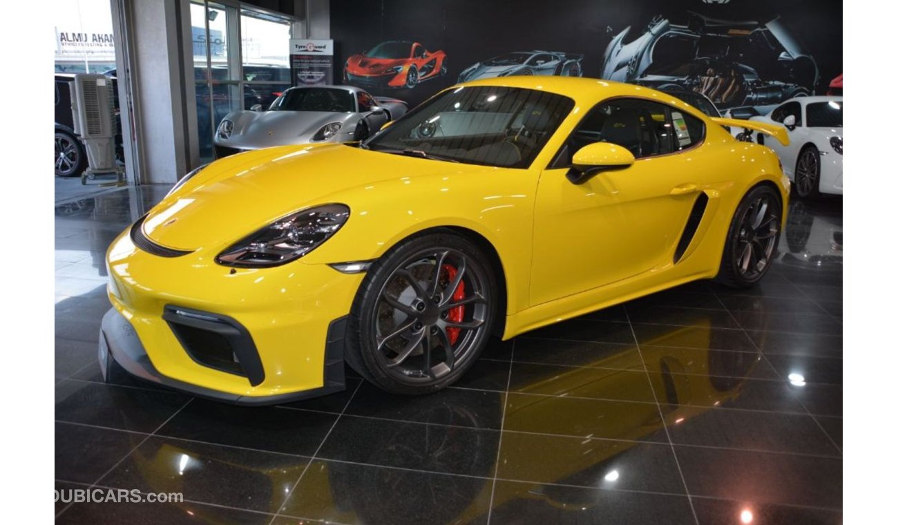 Porsche 718 Cayman GT4