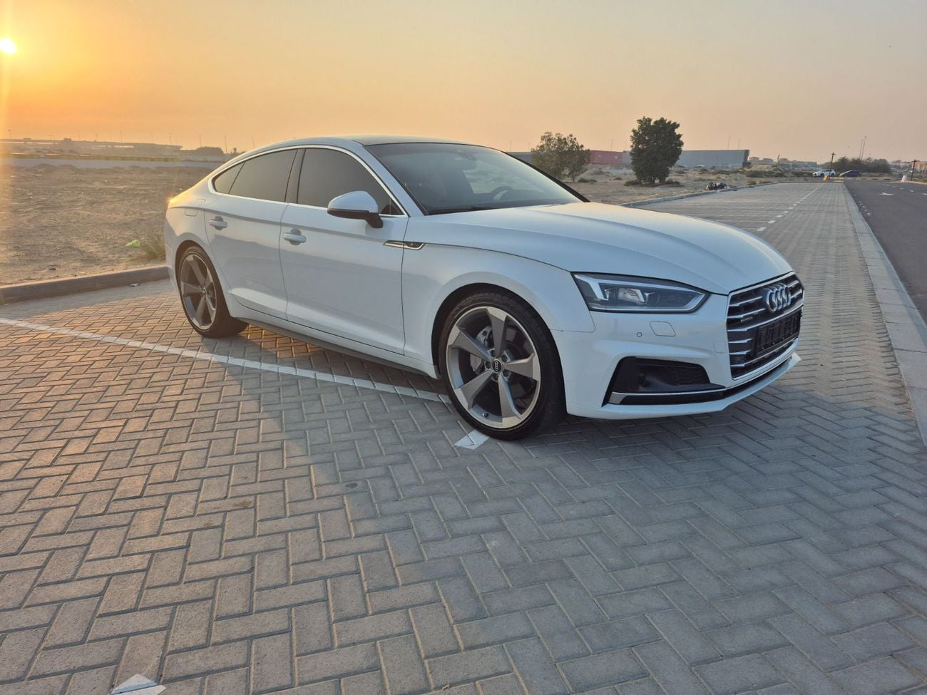 أودي A5 45 TFSI quattro Sport 2.0L