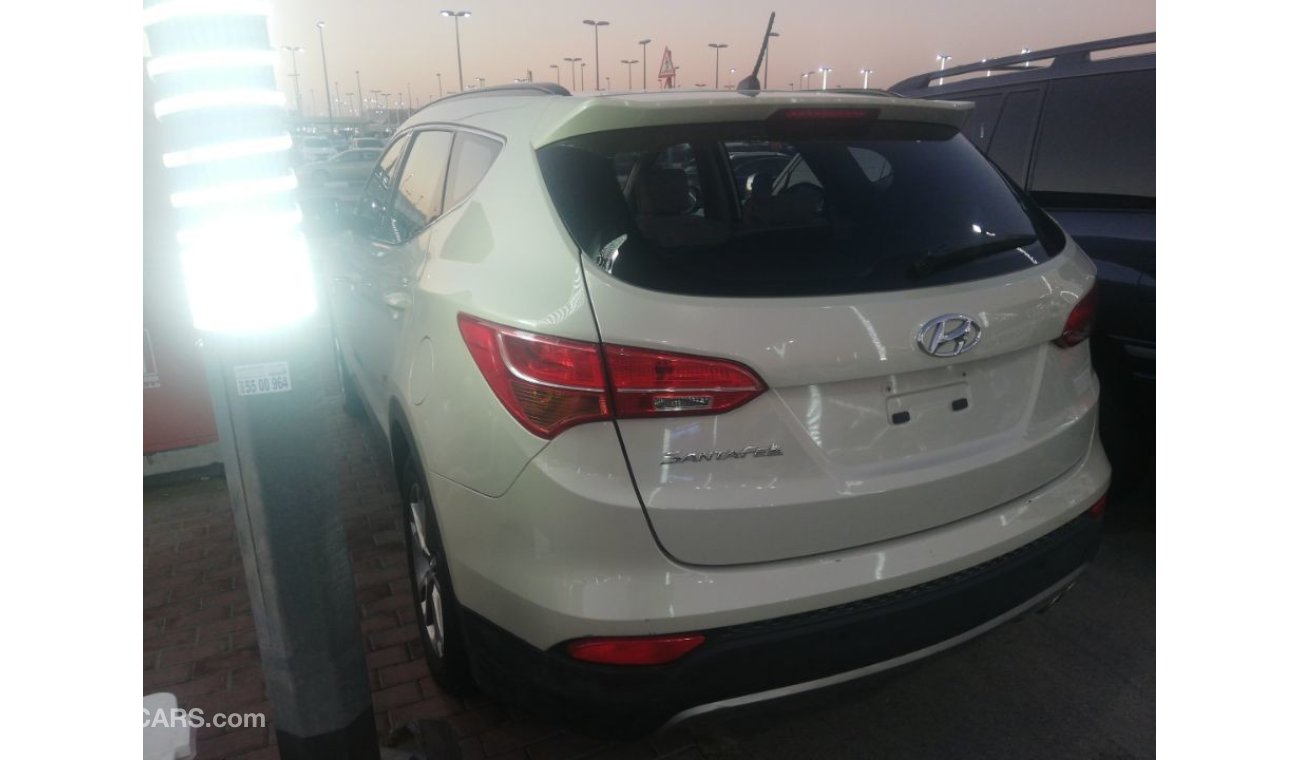 Hyundai Santa Fe Hyundai santafe 2014 GCC