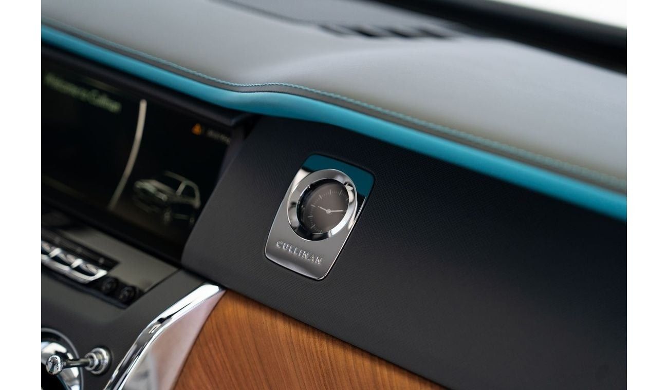 Rolls-Royce Cullinan Rolls Royce Cullinan Mansory