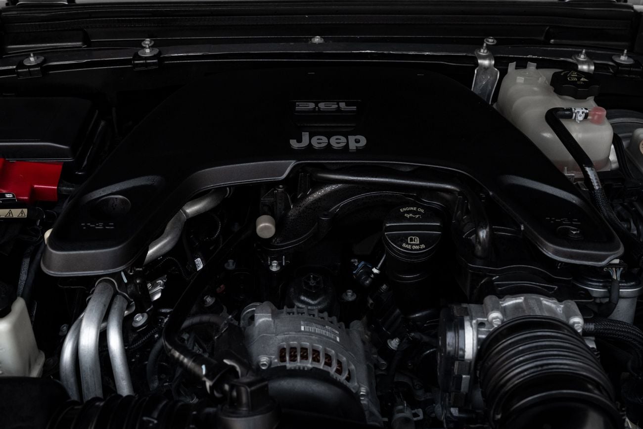 جيب رانجلر Rubicon 2,938 P.M | 0% Downpayment | Original Jeep Accessories and Upgrades!
