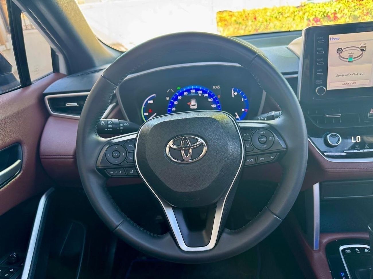 تويوتا كورولا كروس Top OF Range Corolla Cross 1.8L 2023 GCC (Hybrid) FULL OPTION