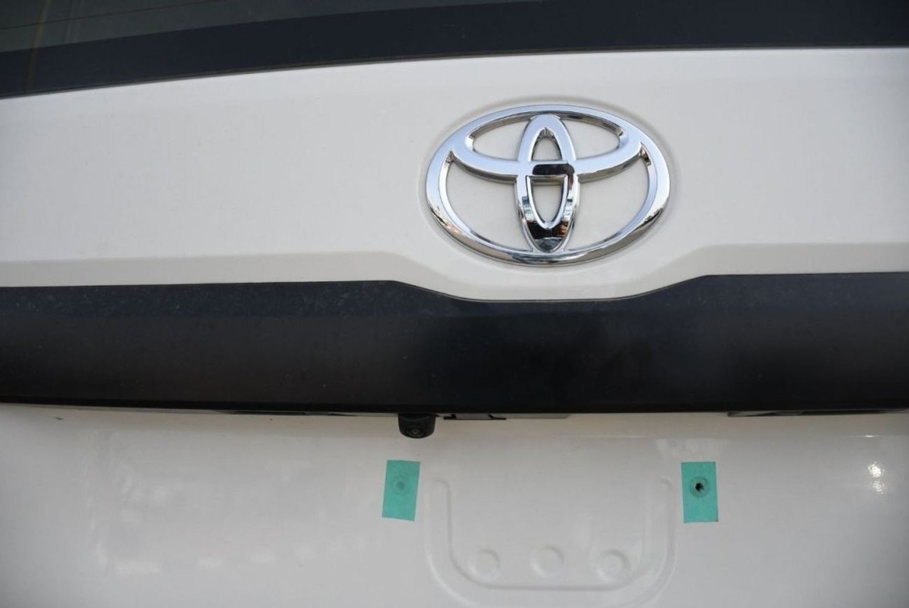 تويوتا هاياس 2025 Toyota HiAce 3.5L V6 Automatic  (CARGO)