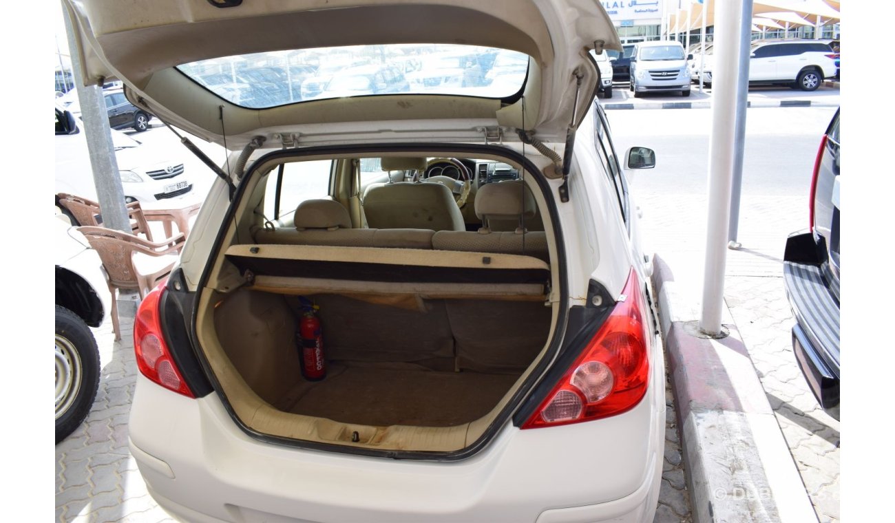 نيسان تيدا Nissan Tida Hatchback,model:2011.Excellent condition