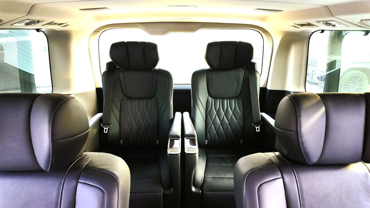 Toyota Granvia TOYOTA GRANVIA 2.8L Premium 2.8L diesel  Automatic Transmission 2025