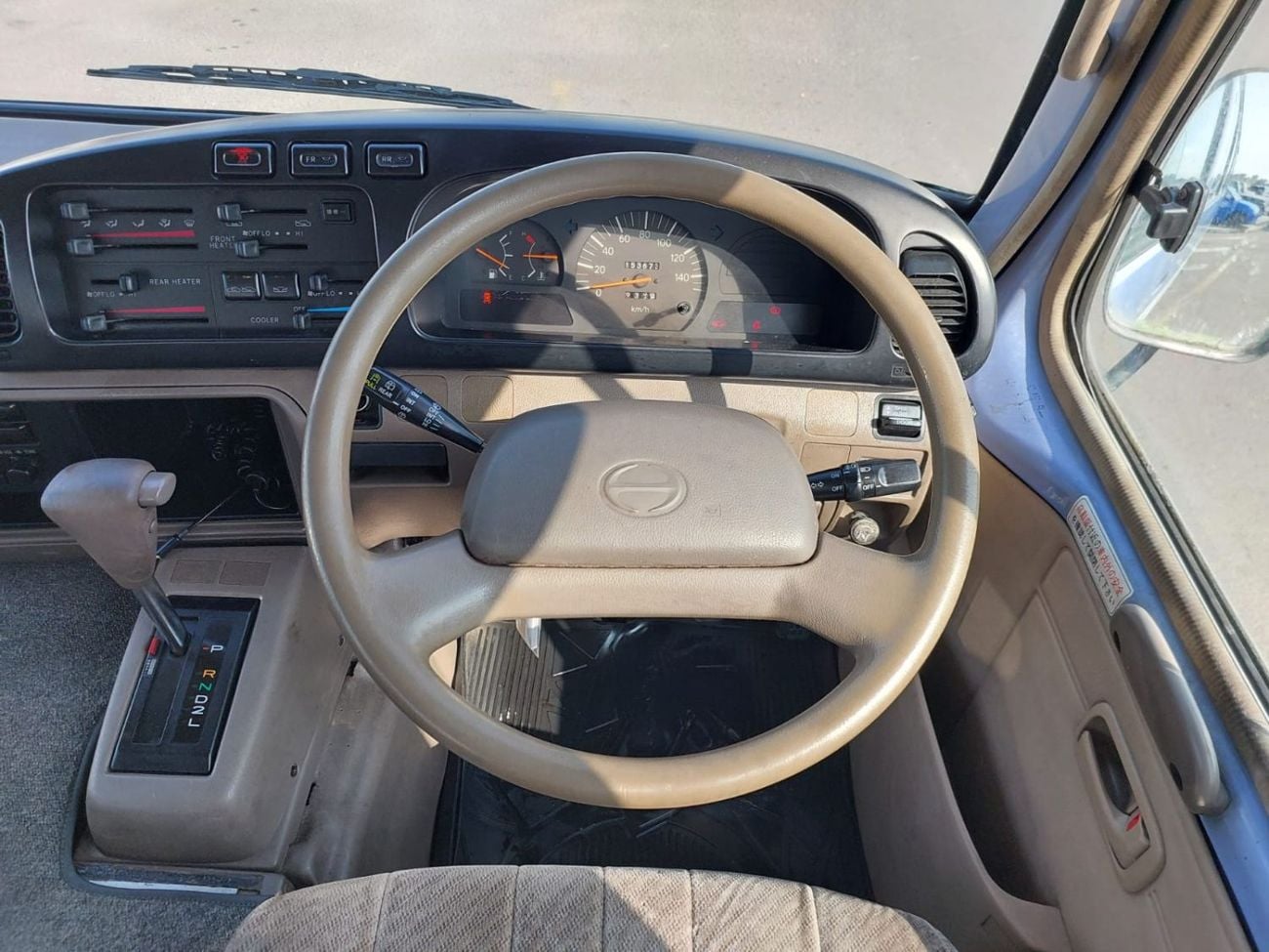 تويوتا كوستر (RAMADAN OFFER) TOYOTA COASTER BUS RHD 1997 MODEL 4.2 L DIESEL AUTOMATIC(PM09832)