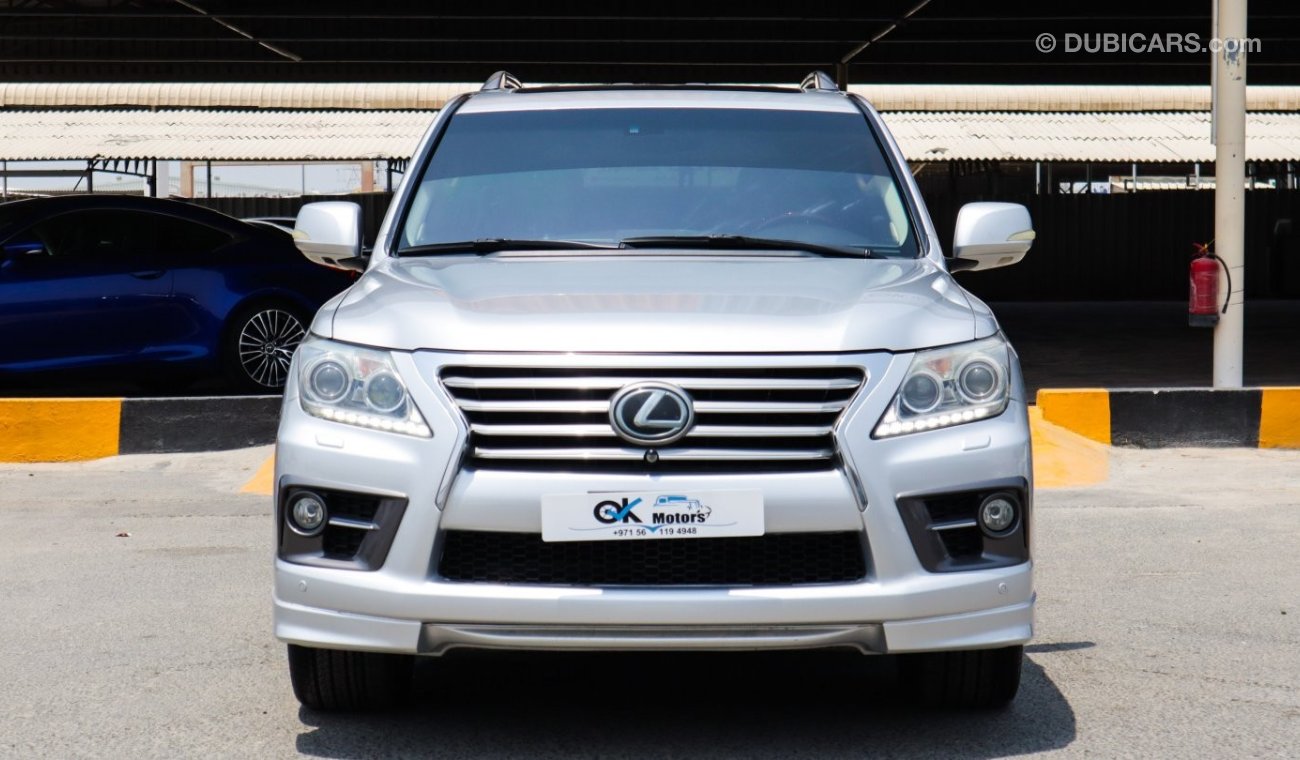 Lexus LX570