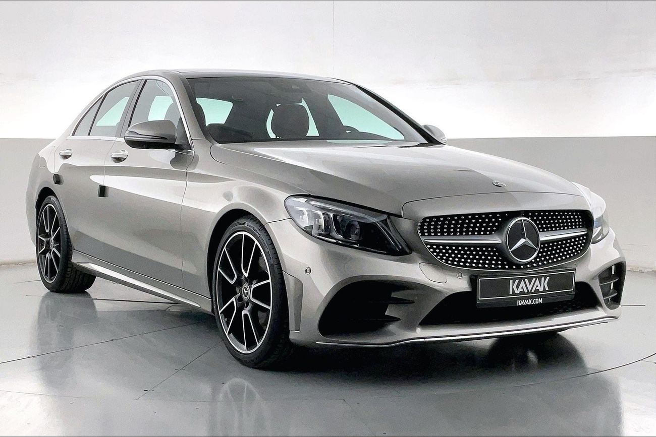 مرسيدس بنز C 200 Premium (AMG Line) | عرض العيد الحصري | خالية من أضرار الفيضانات