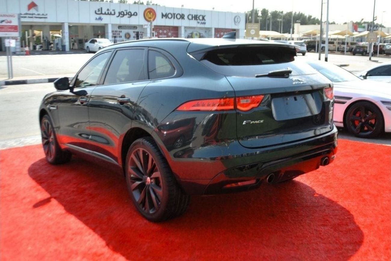 Jaguar F-PACE S 3.0L (380 HP)JAGUAR F-PACE ( S ) CLEAN CAR / FULL OPTION -PANORAMIC ROOF