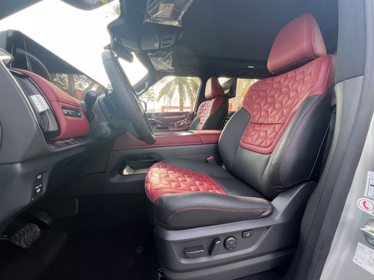 Nissan Patrol LE TITANIUM PLUS