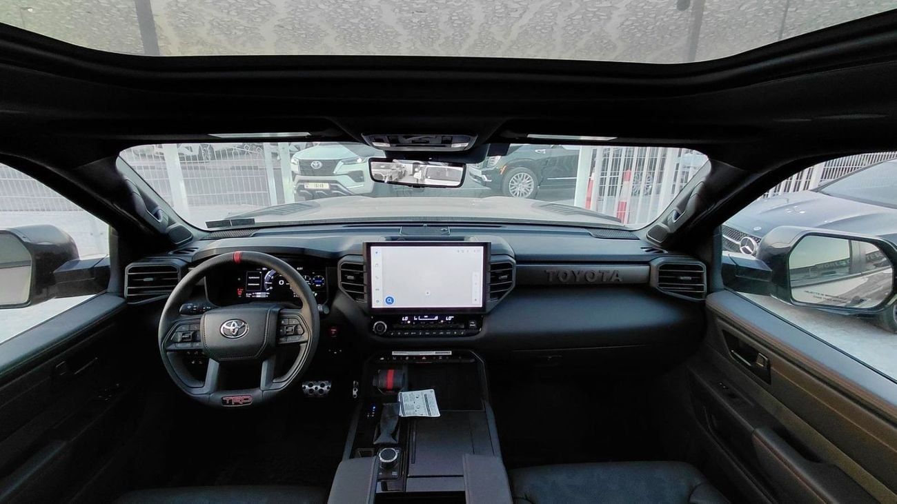 Toyota Sequoia 3.5L I FORCE MAX TRD PRO HYBRID 2025