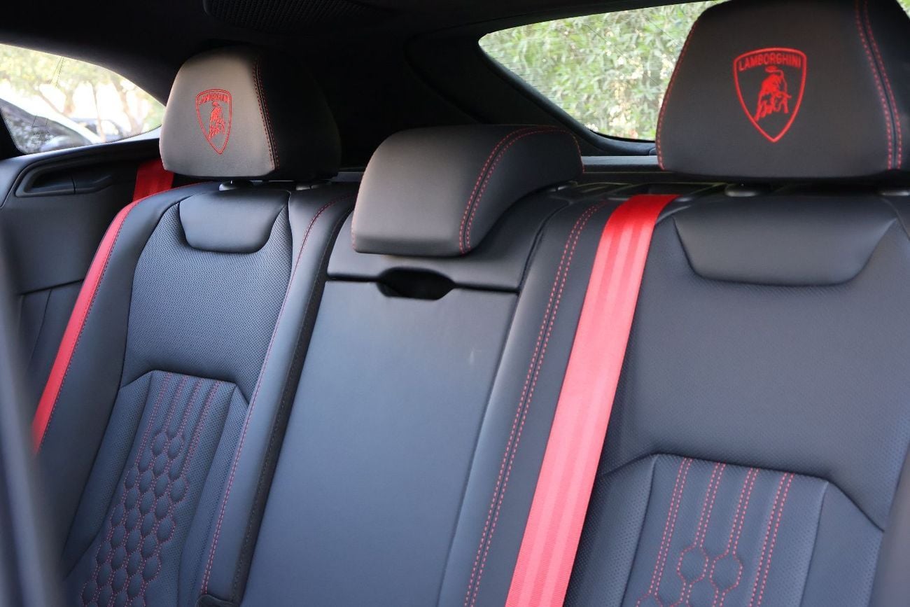 Lamborghini Urus SE Lamborghini Urus SE