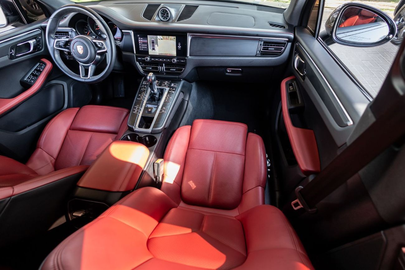 Porsche Macan Std 2.0L (252 HP)