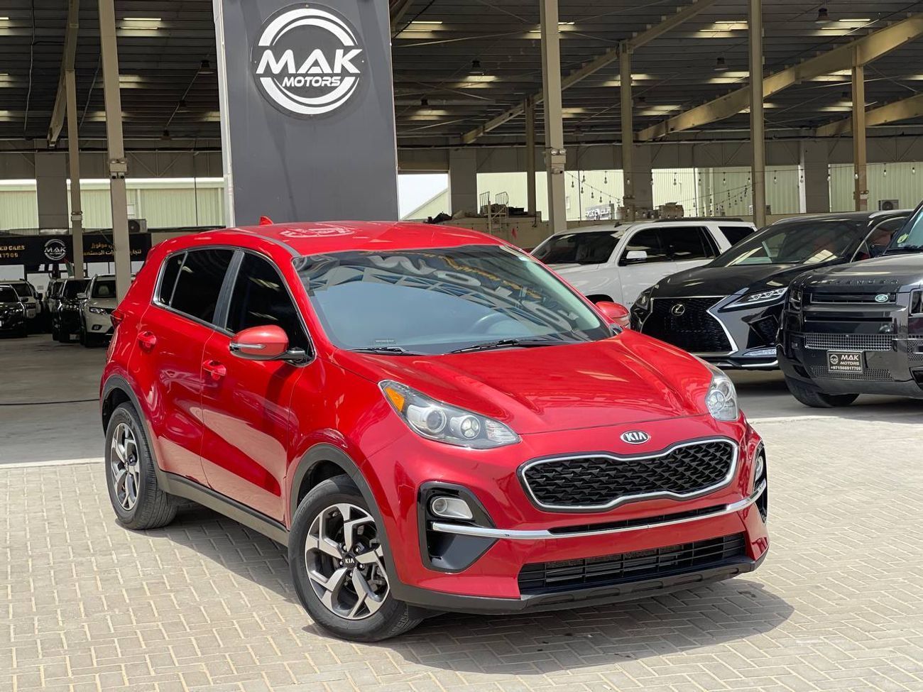 كيا سبورتيج LX / 2.4 V4 / رادار / مساعدة مسار / نقطة عمياء / شاشة كبيرة / جنوط / مكيف خلفي