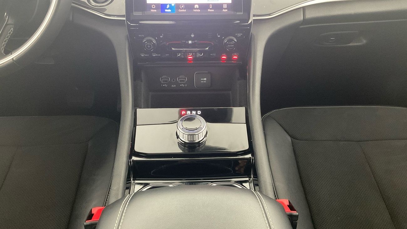 Jeep Cherokee Altitude | upto AED 20,000 Ramadan Discount | Guaranteed Warranty | 0 Down Payment