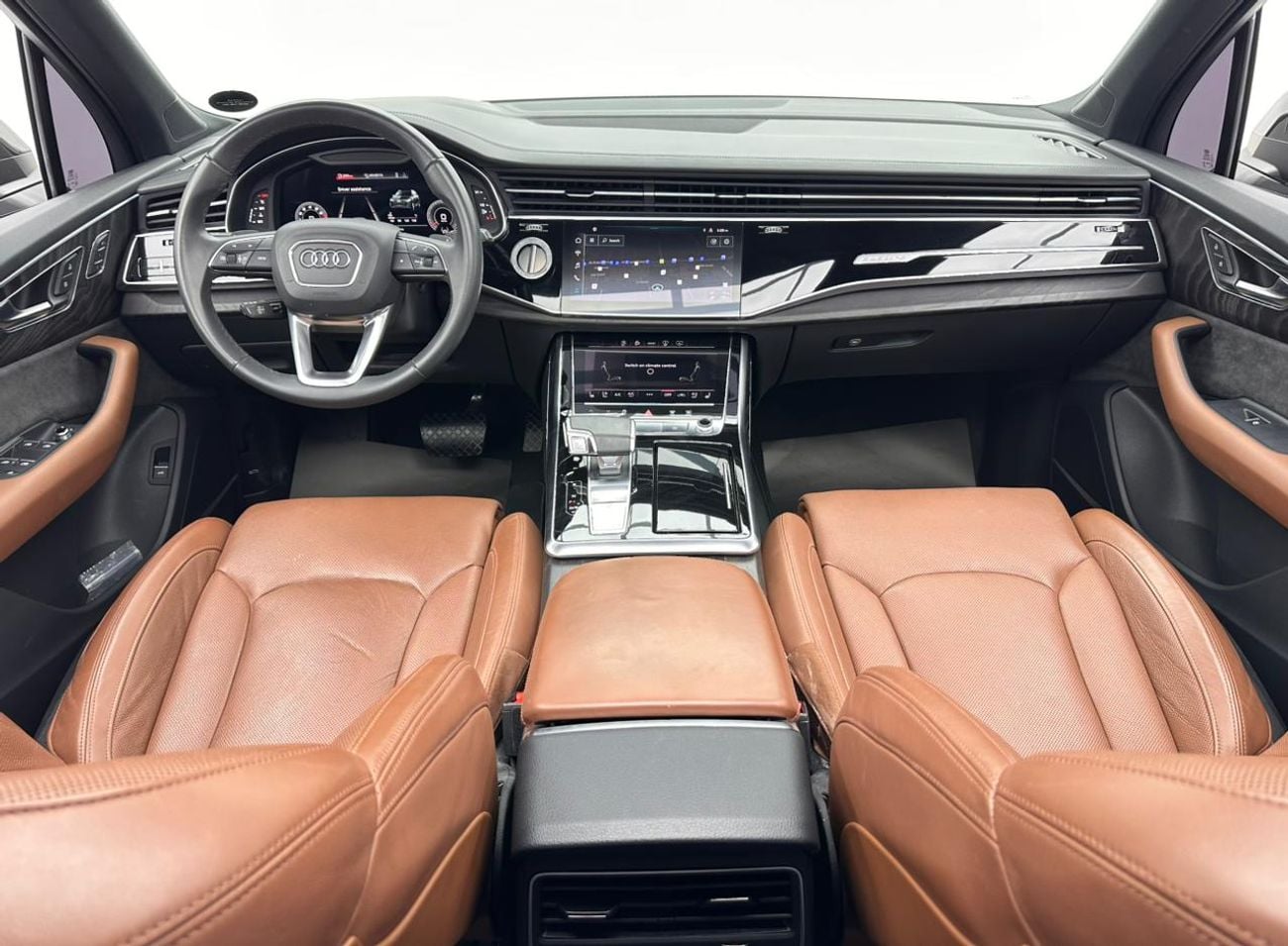 Audi Q7 55 TFSI quattro 3.0L 2021 Audi Q7 55 TFSI Quattro S-Line Black Edition, 1 Year Warranty Unlimited Km