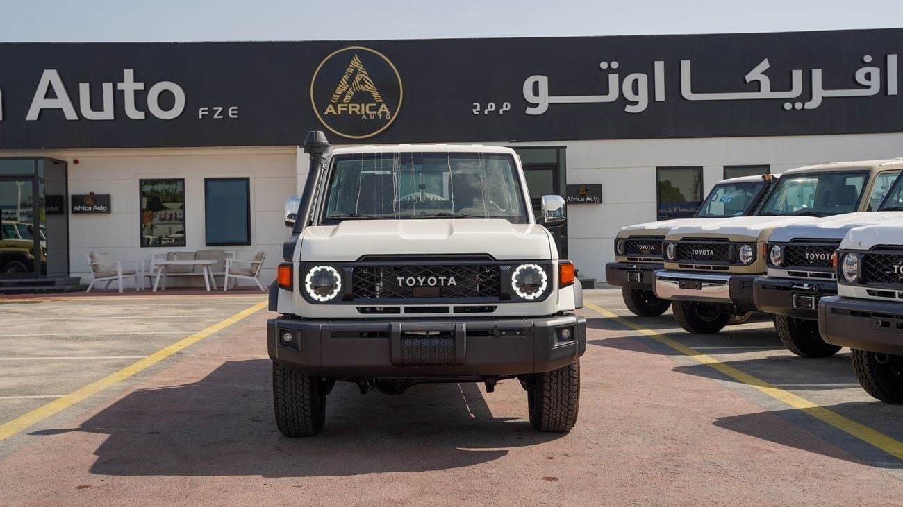 Toyota Land Cruiser Pick Up LC79 DC 4.0 PETROL 2025 AT FULL