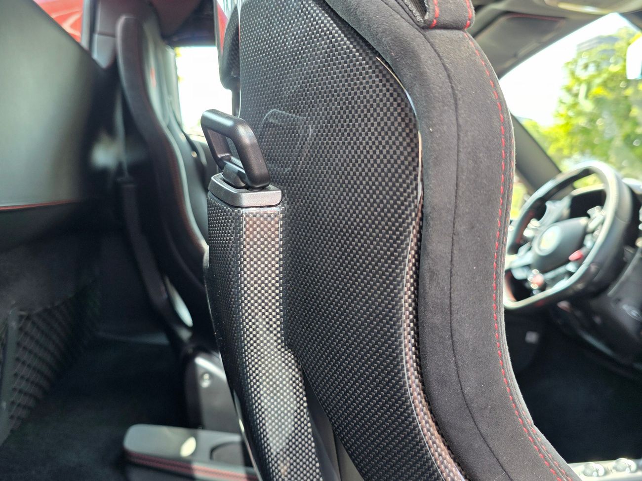 فيراري ف ٨ سبيدر