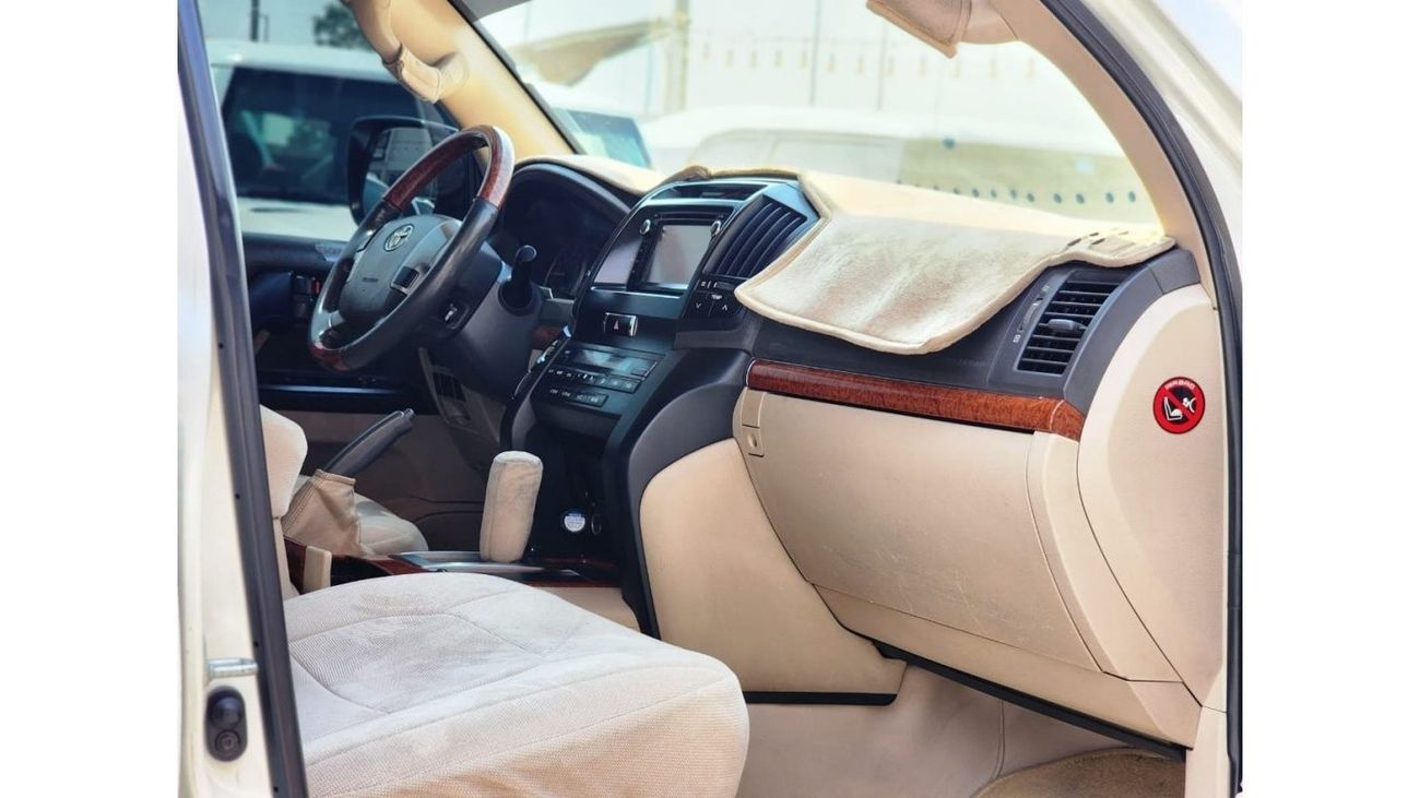 تويوتا لاند كروزر GX.R V6