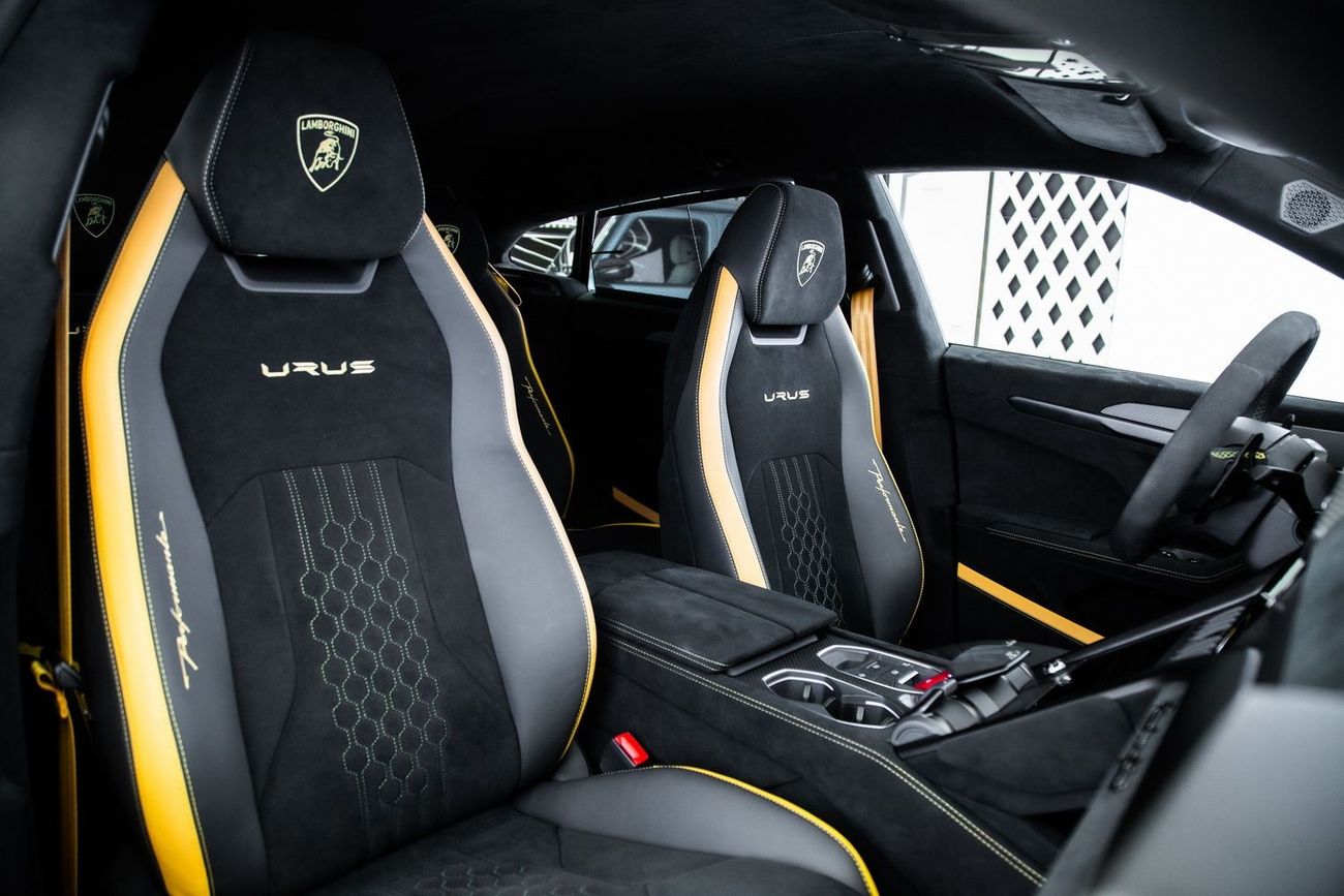 لامبورغيني اوروس PERFORMANTE