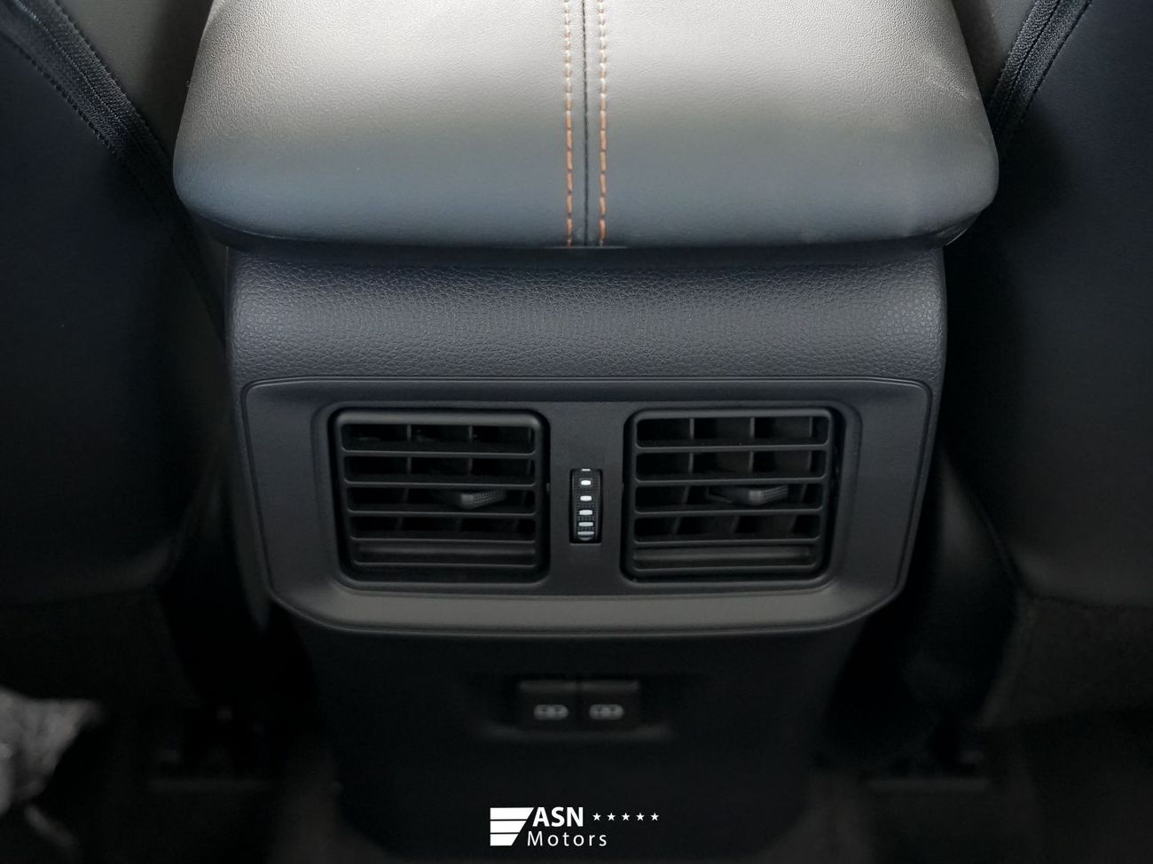 Toyota RAV4 2.5L Hybrid E-CVT AWD Elite Plus Edition 2025 (Export Price)