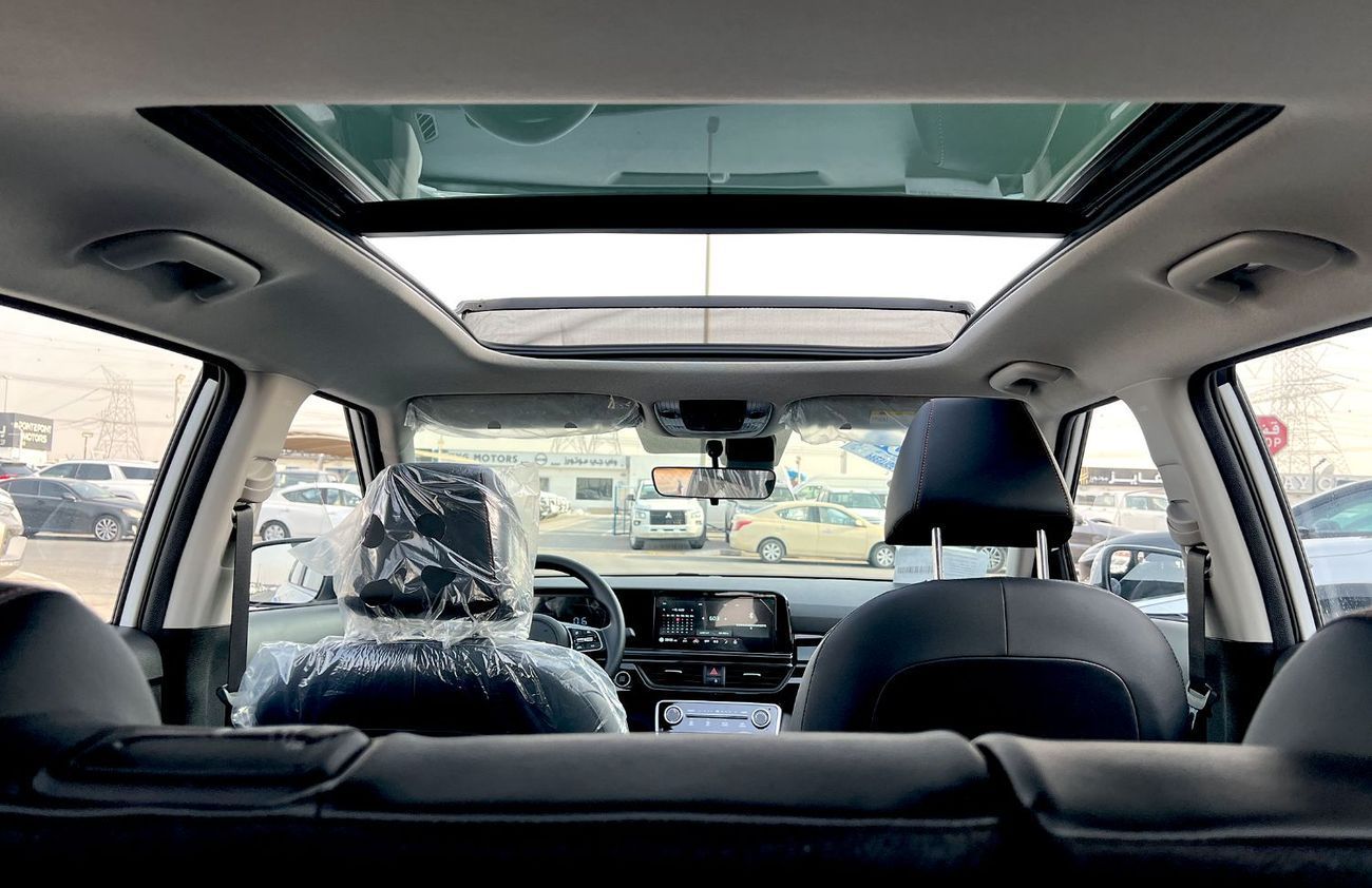 كيا سيلتوس 2025 stylish and versatile compact SUV (Export only)