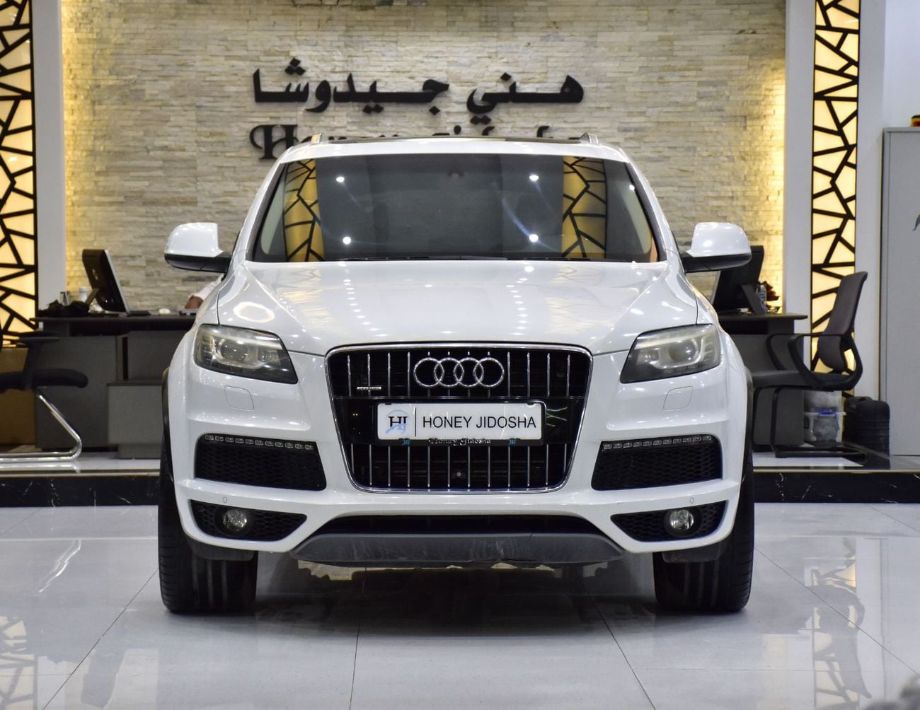 Audi Q7 EXCELLENT DEAL for our Audi Q7 S-Line 40TFSi Quattro ( 2015 Model ) in White Color GCC Specs