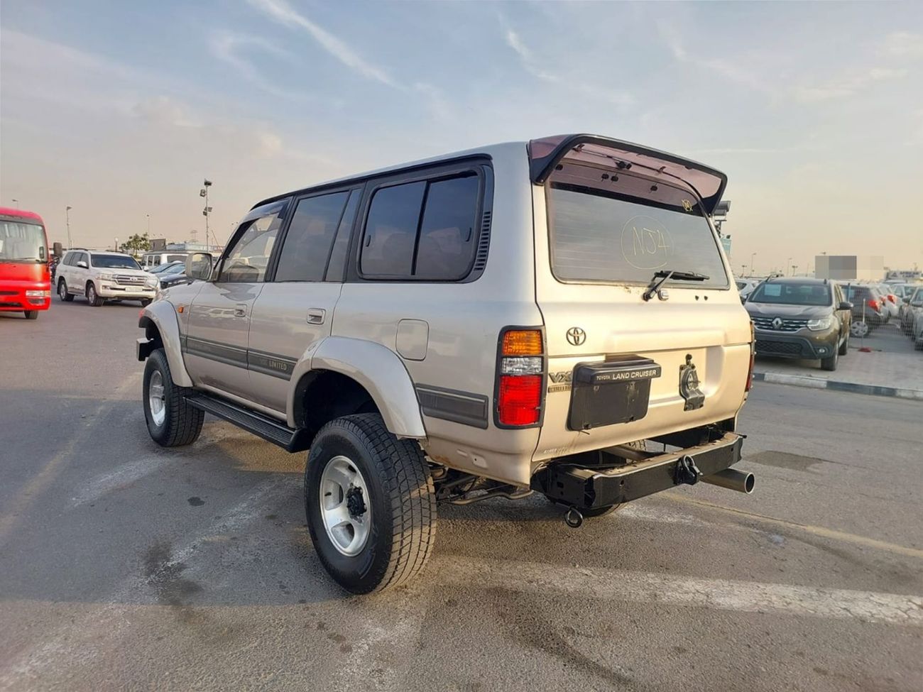 Toyota Land Cruiser TOYOTA LAND CRUISER SUV RHD 1994 MODEL 4.1 L DIESEL AUTOMATIC(PM47559)