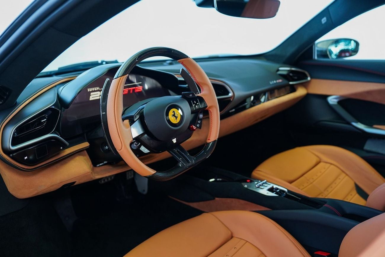 فيراري 296 GTB GTB 3.0T V6 PHEV
