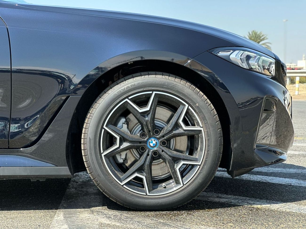 بي أم دبليو i3 BMW I3 2024