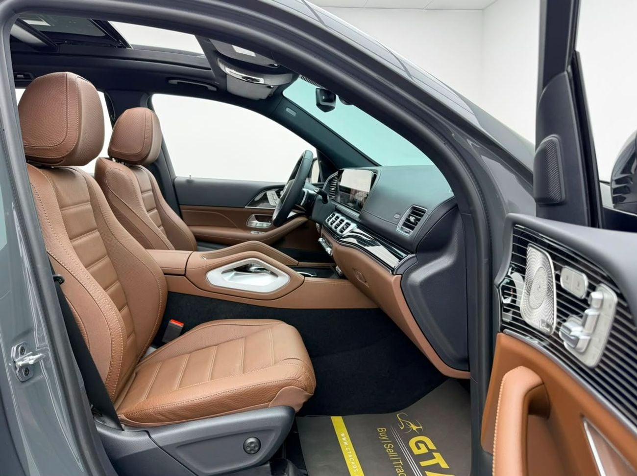 Mercedes Benz GLS450 4MATIC DARK SERIES 2026 Mercedes Benz GLS450 4MATIC Advance+, 2030 MB Warranty, Full MB Service History, 7 Seater, GCC