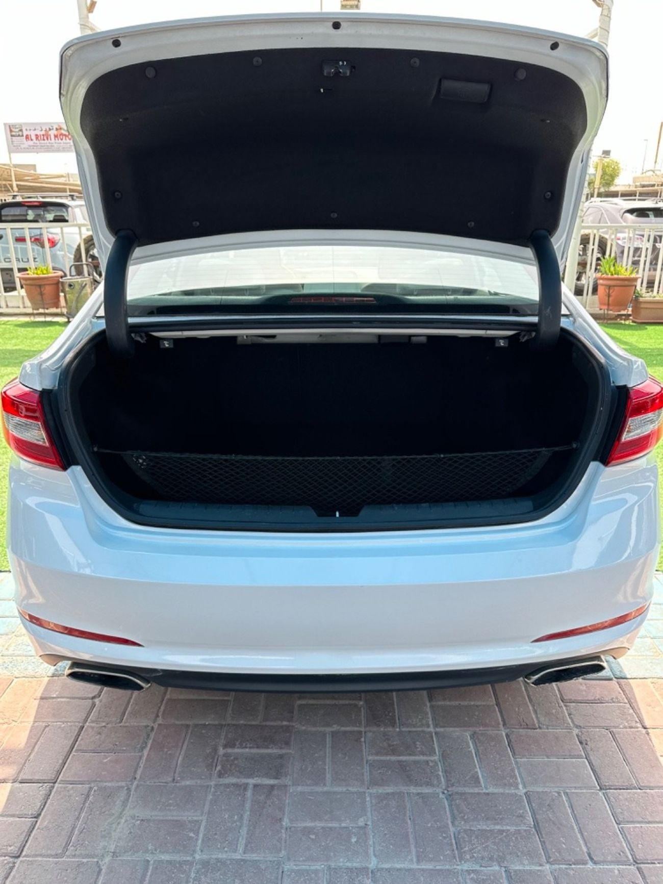 Hyundai Sonata Hyundai Sonata 2015 2.4 in good condition in white light sport