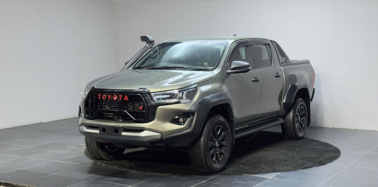 Toyota Hilux DIESEL HILUX ROGUE ,2.8L ,RIGHT HAND HAND DRIVE ,AUTO TRANSMISSION