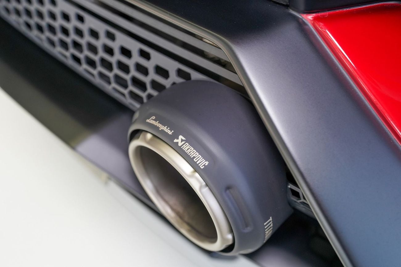 Lamborghini Huracan STO