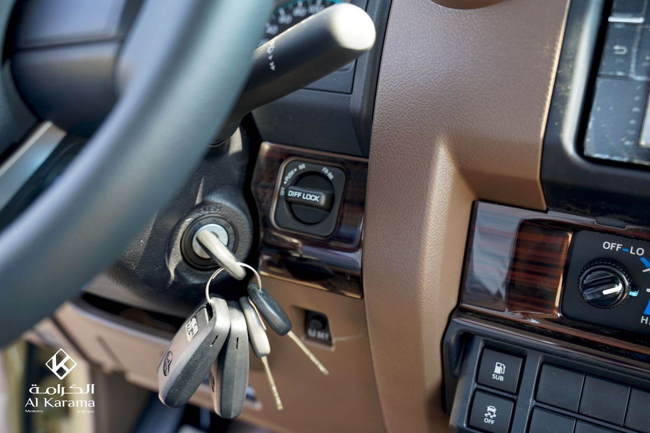 Toyota Land Cruiser Pick Up 2.8L | LX Diesel | LC79 | Singal Cabin | Rear Camera | Cruise Control | Diff Lock