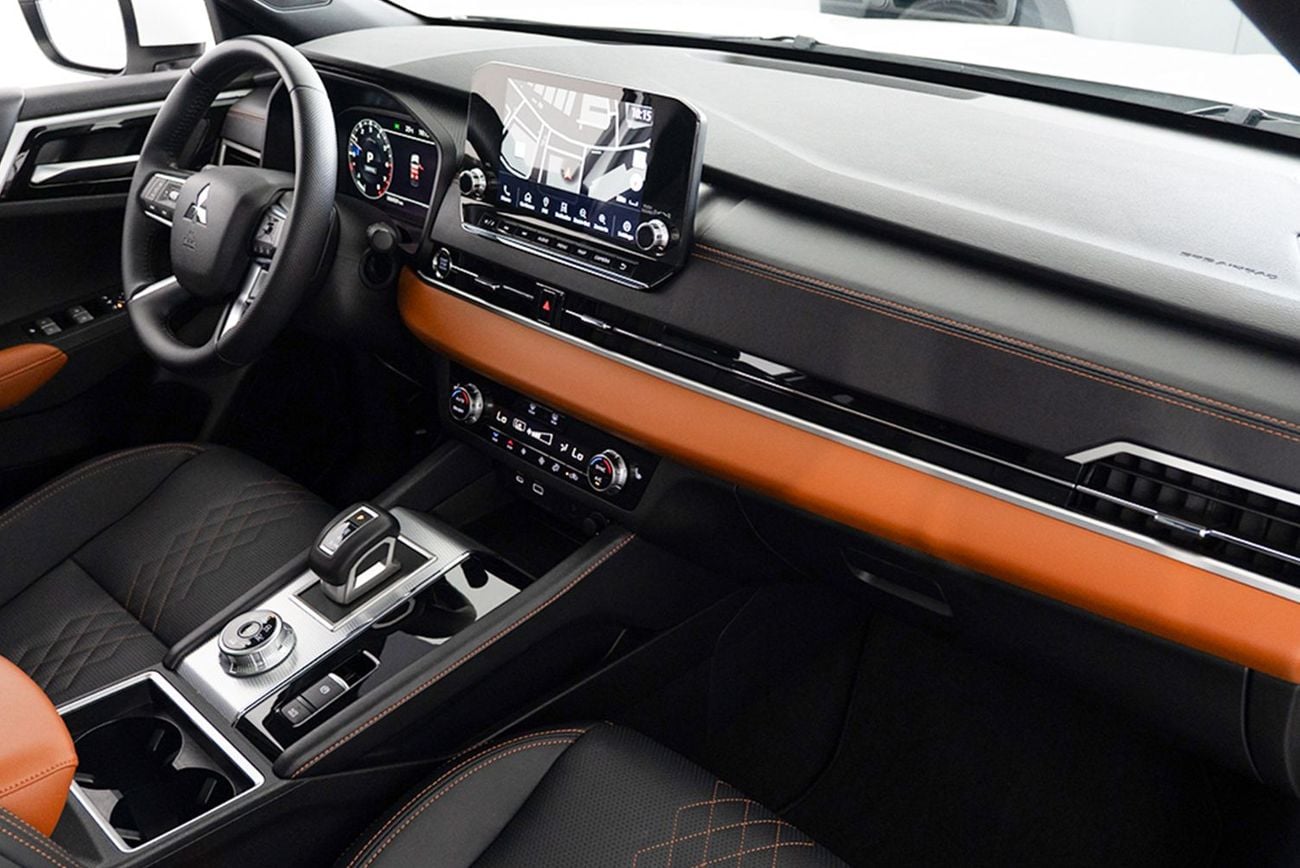 ميتسوبيشي آوتلاندر