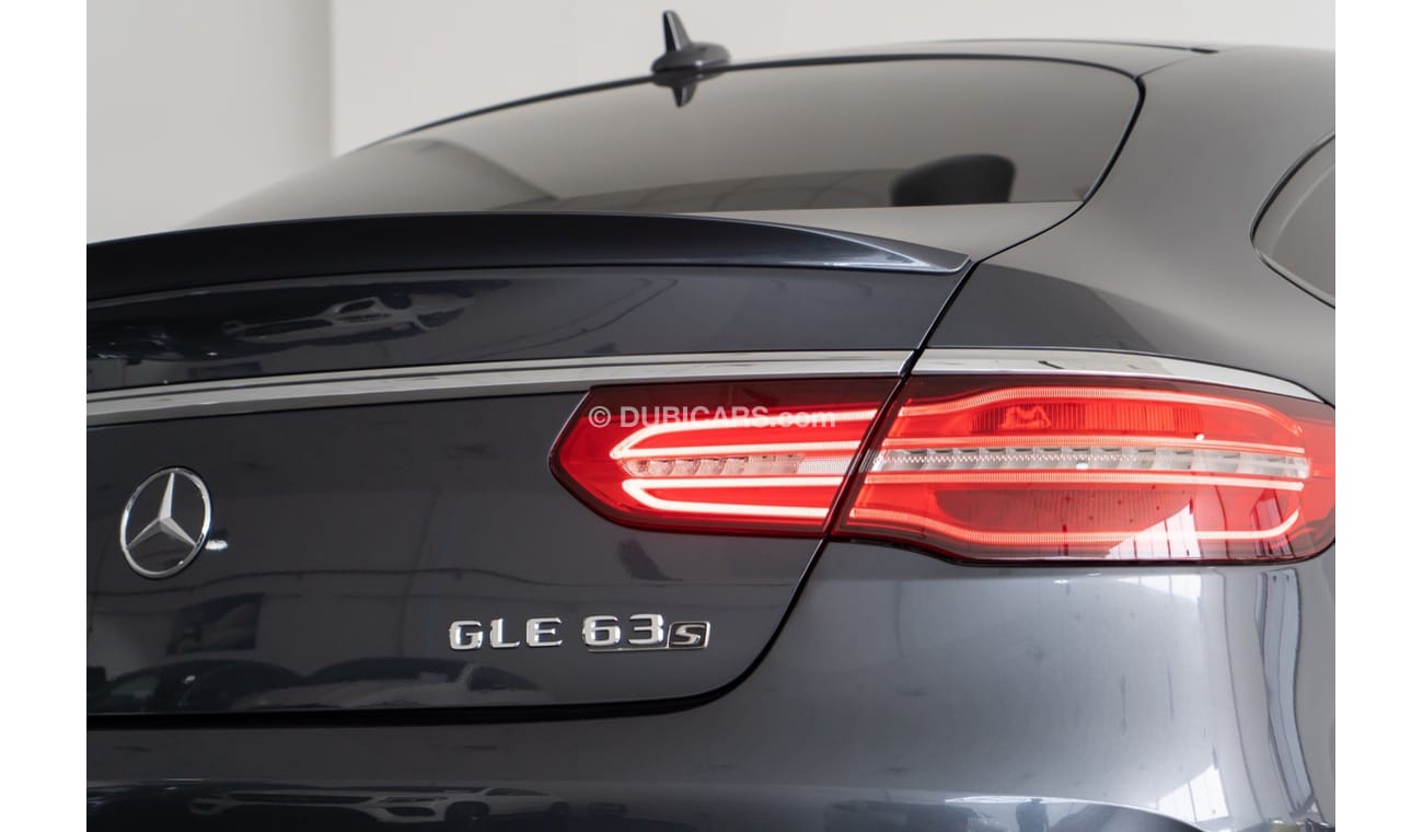 Mercedes-Benz GLE 63 AMG S Coupe 2016 Mercedes GLE-63 S AMG Coupe / Full Mercedes Benz Service History