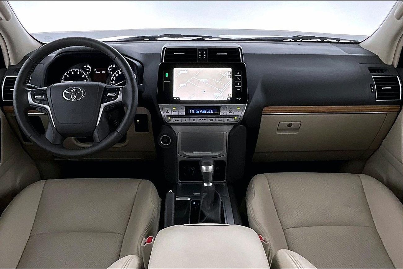 BMW 540i M Sport | 1 year free warranty | 0 Down Payment