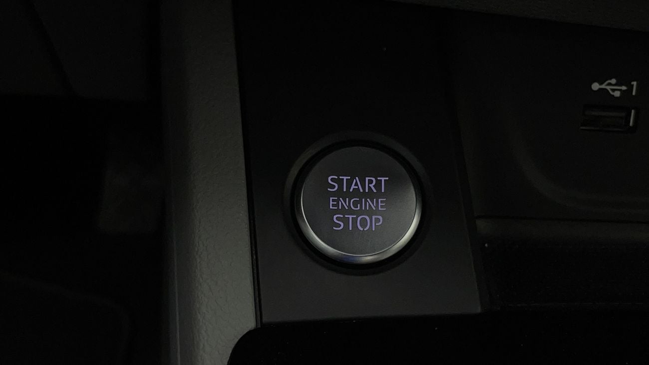 أودي A4 35 TFSI S LINE 2 | بدون دفعة مقدمة | اختبار القيادة في المنزل